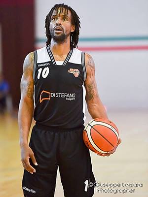 Foto dell'atleta Ennis Whatley Jr